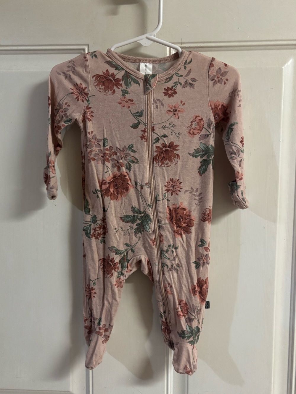 0/3m Modern Moments by Gerber pink floral Super Soft Viscose Sleep 'N Play sleep